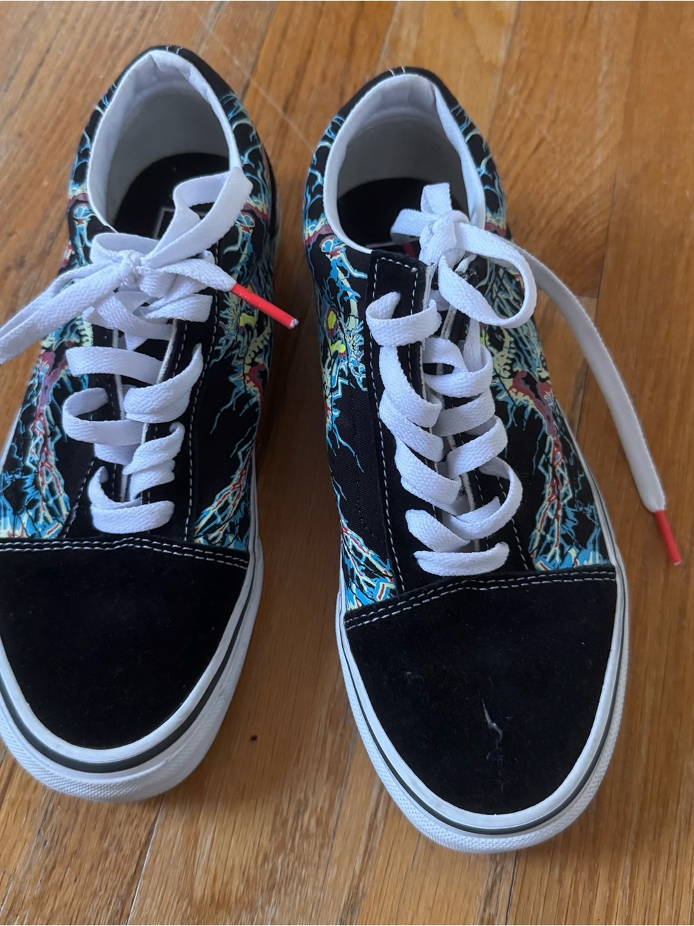 Vans Low Top Sneakers in Black with Multicolor Lightning Print